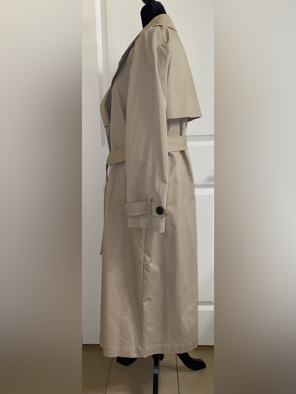 Zara Classic Long Double-Breasted Cotton Trench Coat in Light Tan - Picture 5 of 11